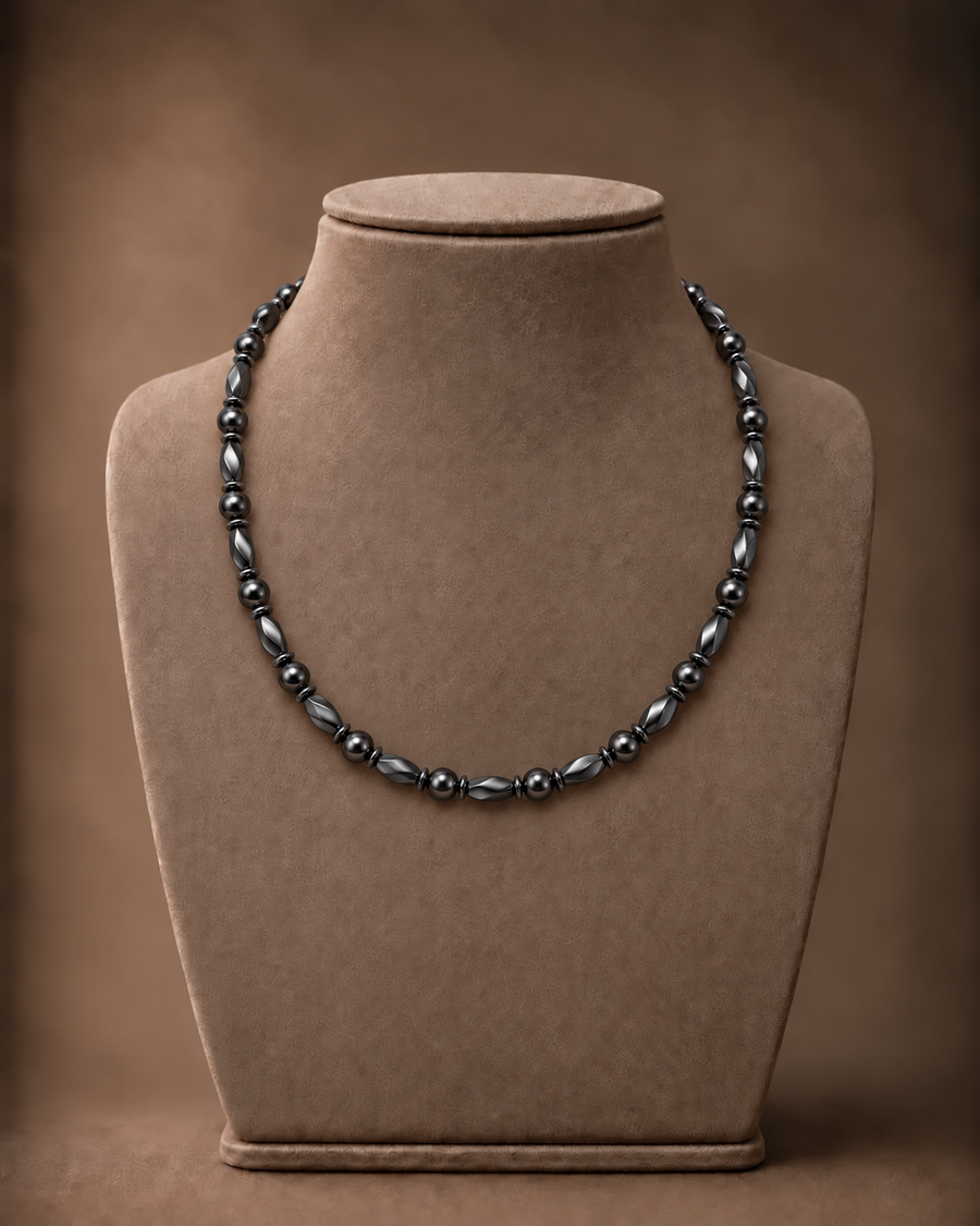 WOLLET Hematite Beaded Necklace (Twisted Oval & Round Beads)