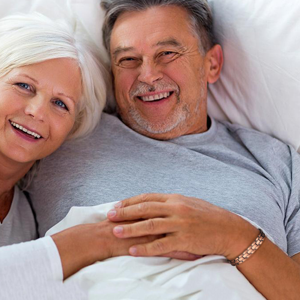 Wollet Magnetic Therapy Copper Bracelet with 3500 Gauss Magnets