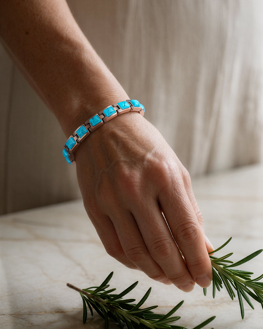 Women’s Ultra Strength Magnetic Bracelet (Square Stone)