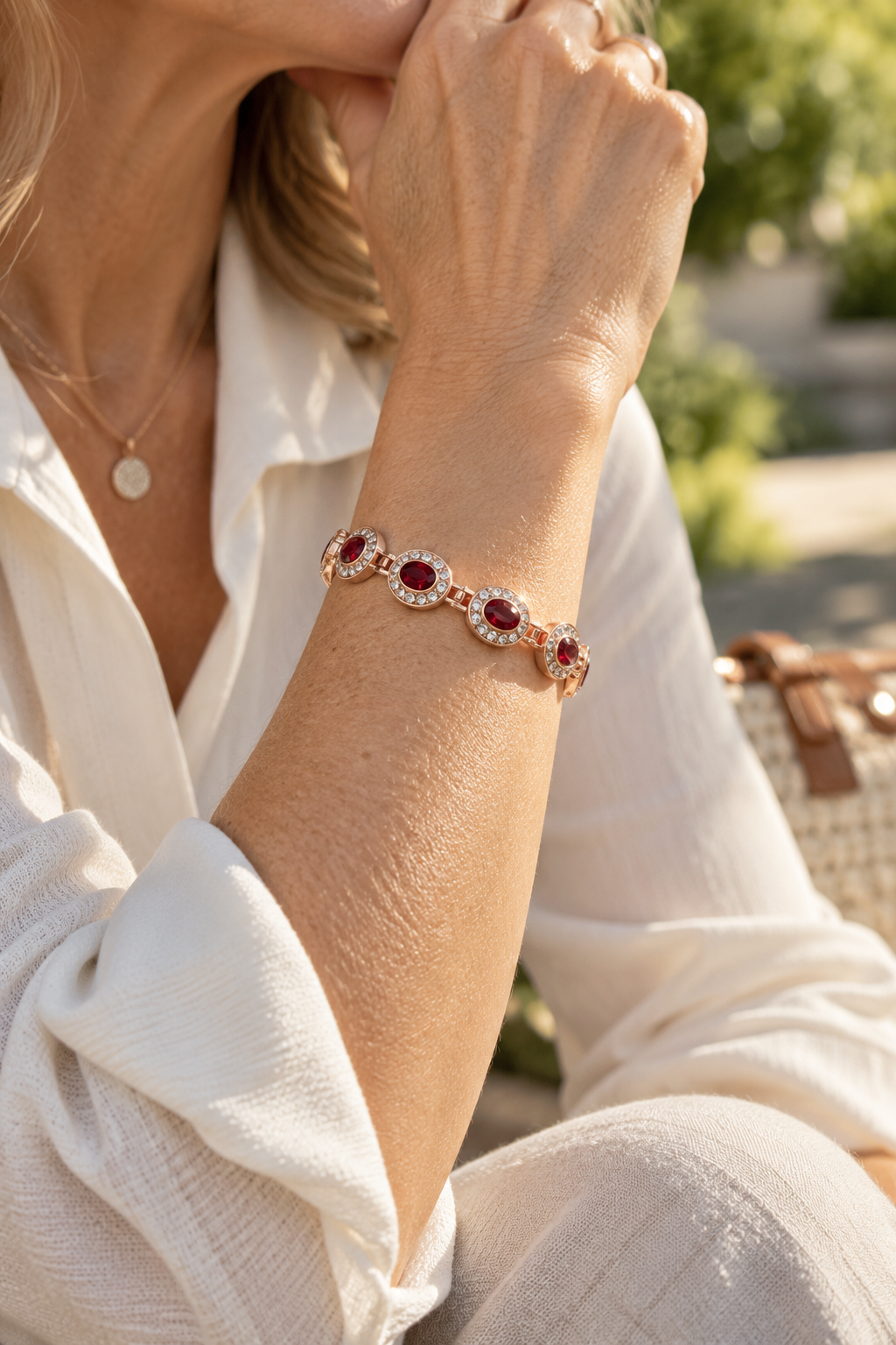 Wollet magnetic jewelry craftsmanship